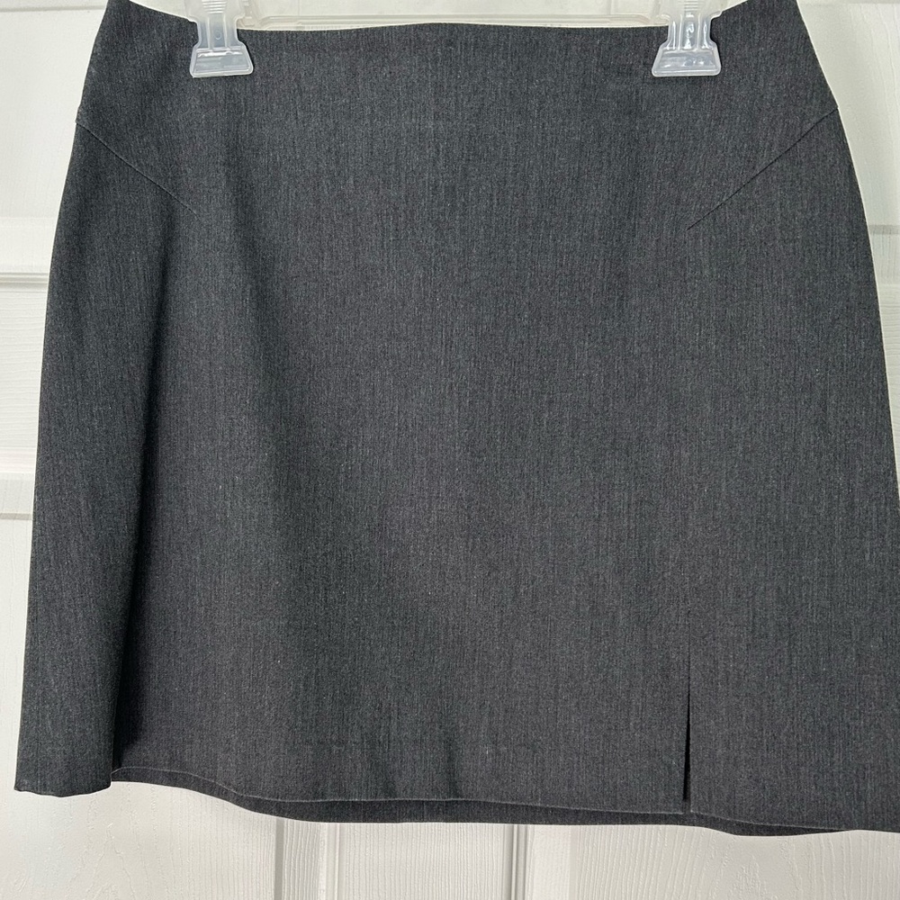 Classic Gray Women's Skirt - The Limite Stretch - 17”